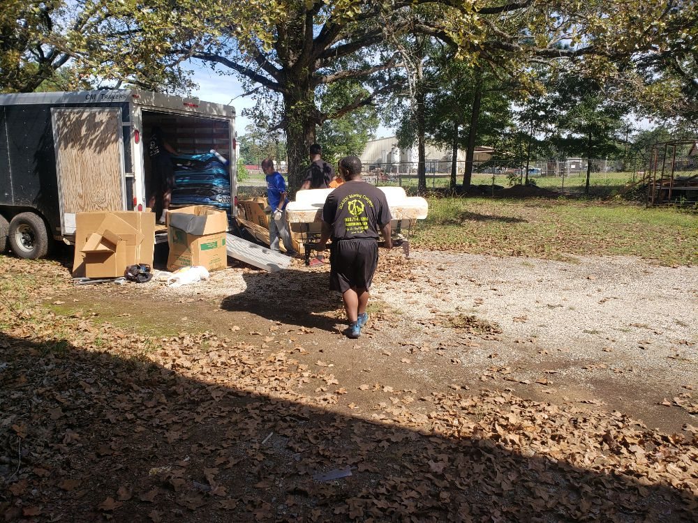Waters Bluff Moving And Storage